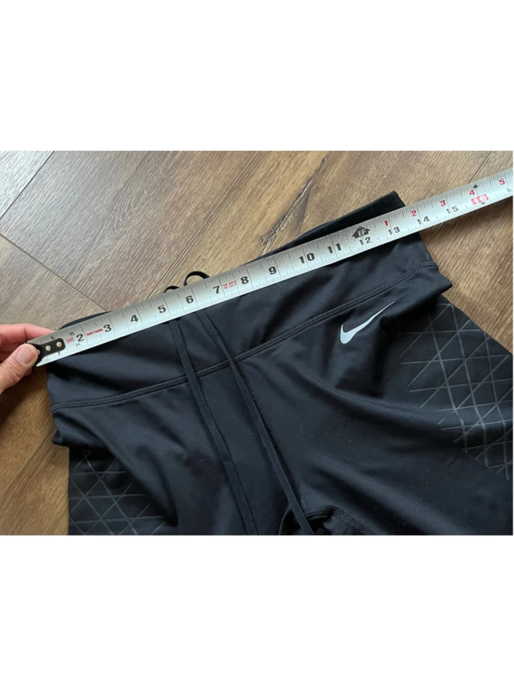 Nike women’s dri fit stretch athletic leggings size M